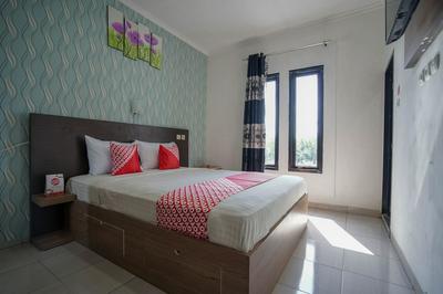 Hotel O Green Palm Kostel Syariah