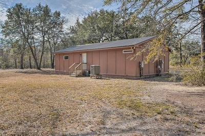 Charming Retreat on 20 Acres w/ Private Lake!