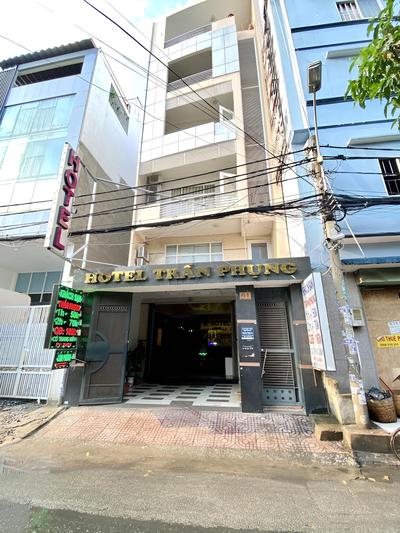 Tran Phung Hotel