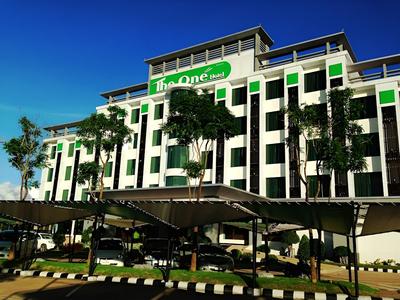 The One Hotel