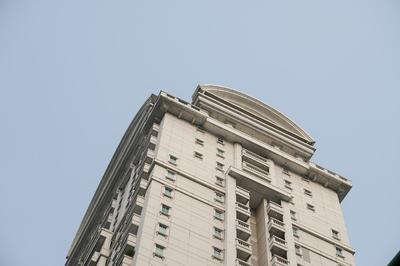 Comfy 1Br At Bellezza Apartment