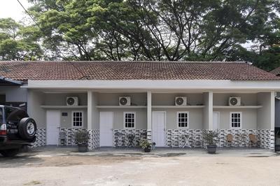 FabExpress The Guest House