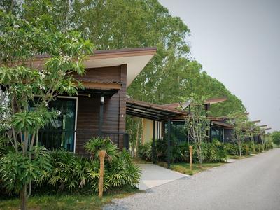 Chomyieam Fishingpark Resort