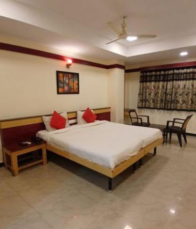 Fabhotel Sri Sai Guru Comforts