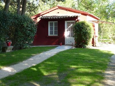 Domaine de Rhodes - Locations de Vacances / Vacation Rentals