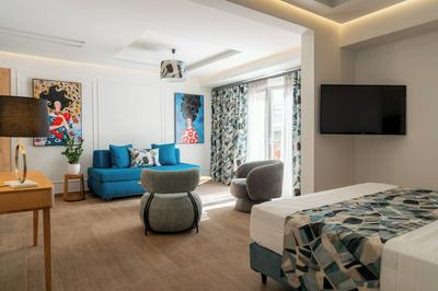 Garment District Suites