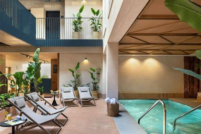 Magno Apartments Castilla