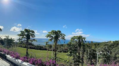 Apartment in Montagne Charlot With a Stunning View of the Lagoon