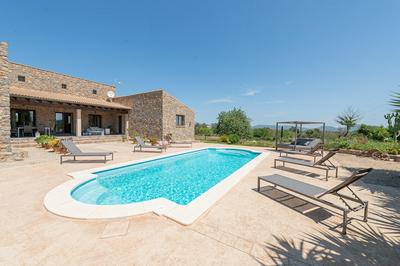 Bellpuig 4 in Art With 3 Bedrooms and 2 Bathrooms
