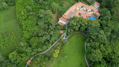 Serenity Hotel & Villas