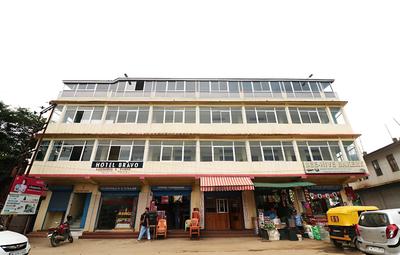 OYO 41968 Hotel Bravo