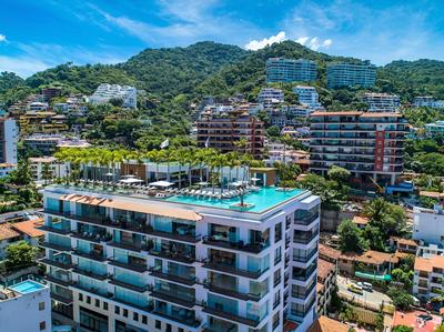 Pier 57 Zona Romantica Puerto Vallarta