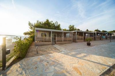 Mediteran kamp Mobile Homes in Camping Ljutic