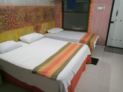 Haritha Holidays - Rooms & Restaurant