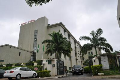 Denis Hotel