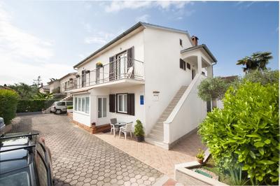 Apartments Maxi