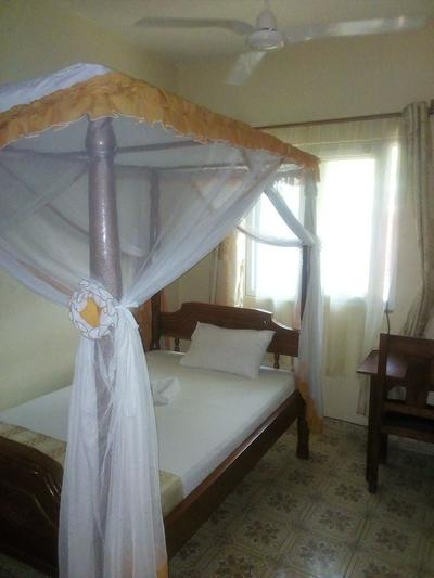 Kinondoni Diamond Hotel