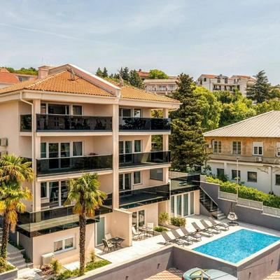 Adorable Home With Balcony and Swimming Pool