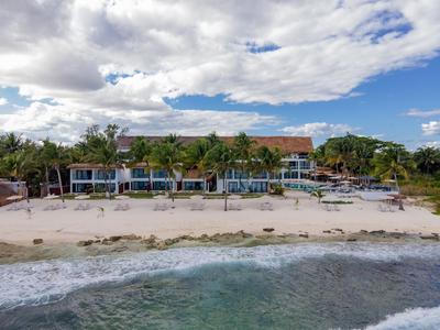 The Beachfront by The Fives Hotels - A la Carte All Inclusive Adults Only