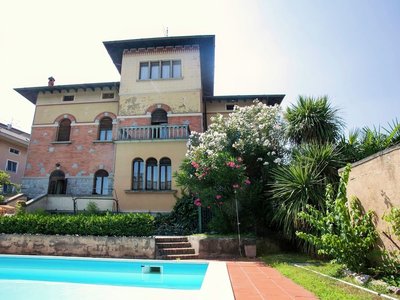 Elegant Art Nouveau Villa With Private Pool Near the Lake