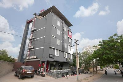 Hotel Townhouse @Udaipur City Railway Station