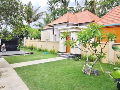 Belvilla Serene Picturesque Near Monkey ForestNearPura Tirta Tawar
