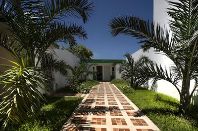 OYO Hotel Nachancan, Calderitas beach