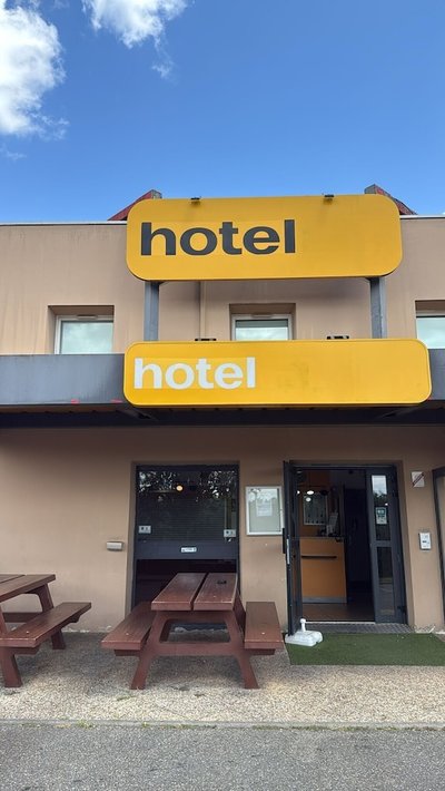 Unisotel Bollene EX Formule 1