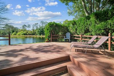 Pondside Perch - Your Waterfront Retreat 3 Bedroom Home