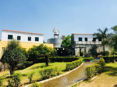 Kingfisher Aravali Resort