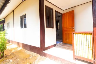 Harry's Sunset Klong Nin Beach