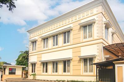 OYO 93499 Pondok Sentosa Near UPH