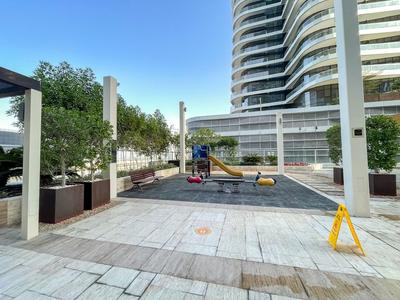Luxury Three Bedroom in Damac Maison Near Dubai Mall by Sojo Stay