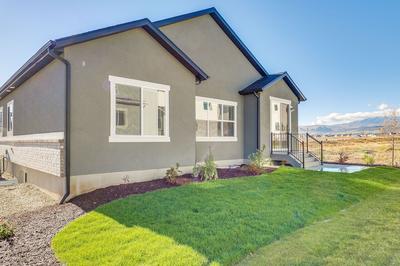 Modern Farmhouse in Herriman w/ Mountain Views!