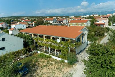 Cherry Apartment With Sea View