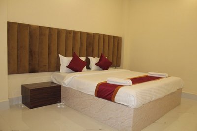 Puri Hotel Manjulata Residency