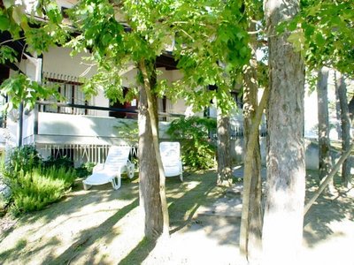 Wide row House With Private Fenced Garden for 9 Guests in Lignano Pineta