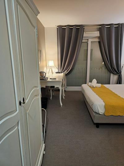 Hôtel Restaurant Arts et Millésimes