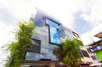 RedDoorz near Citraland Mall