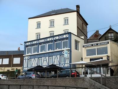 Hôtel Restaurant Pub La Sirène