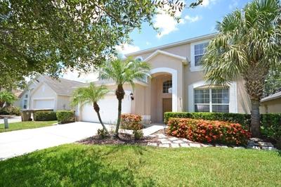 Hideaway Dream 6 Bedroom Home by RedAwning