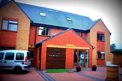 Heathrow Traveller B&B