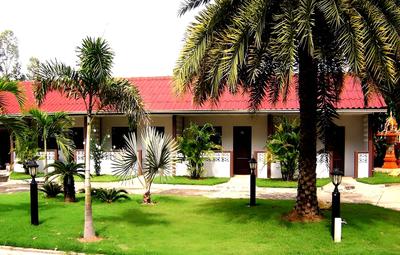 Banlang Hotel Resort & Swimmingpool