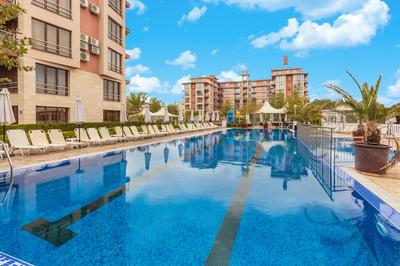 Apart Hotel Tarsis Club