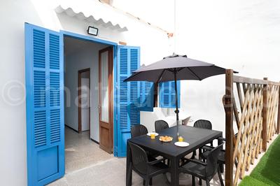 Casa de verano con piscina en el puerto