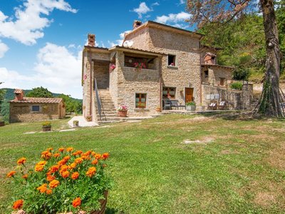 Holiday Home in Citta di Castello With Pool