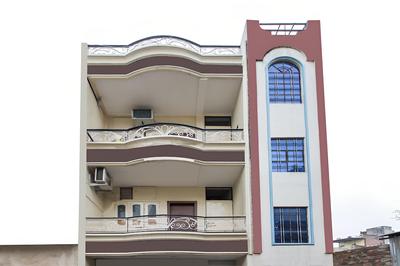 OYO 17161 Hotel Mahalaxmi