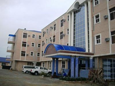 Kayriott Hotel & Suites