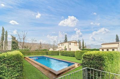 Family Tuscany Villa with private pool