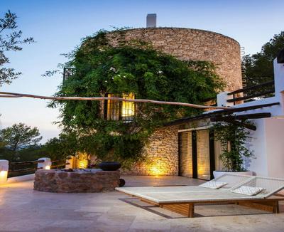 Holiday Home Near Scenic Farmland